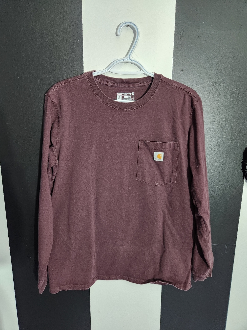 Carhartt Loose Fit Long Sleeve Tee in Maroon